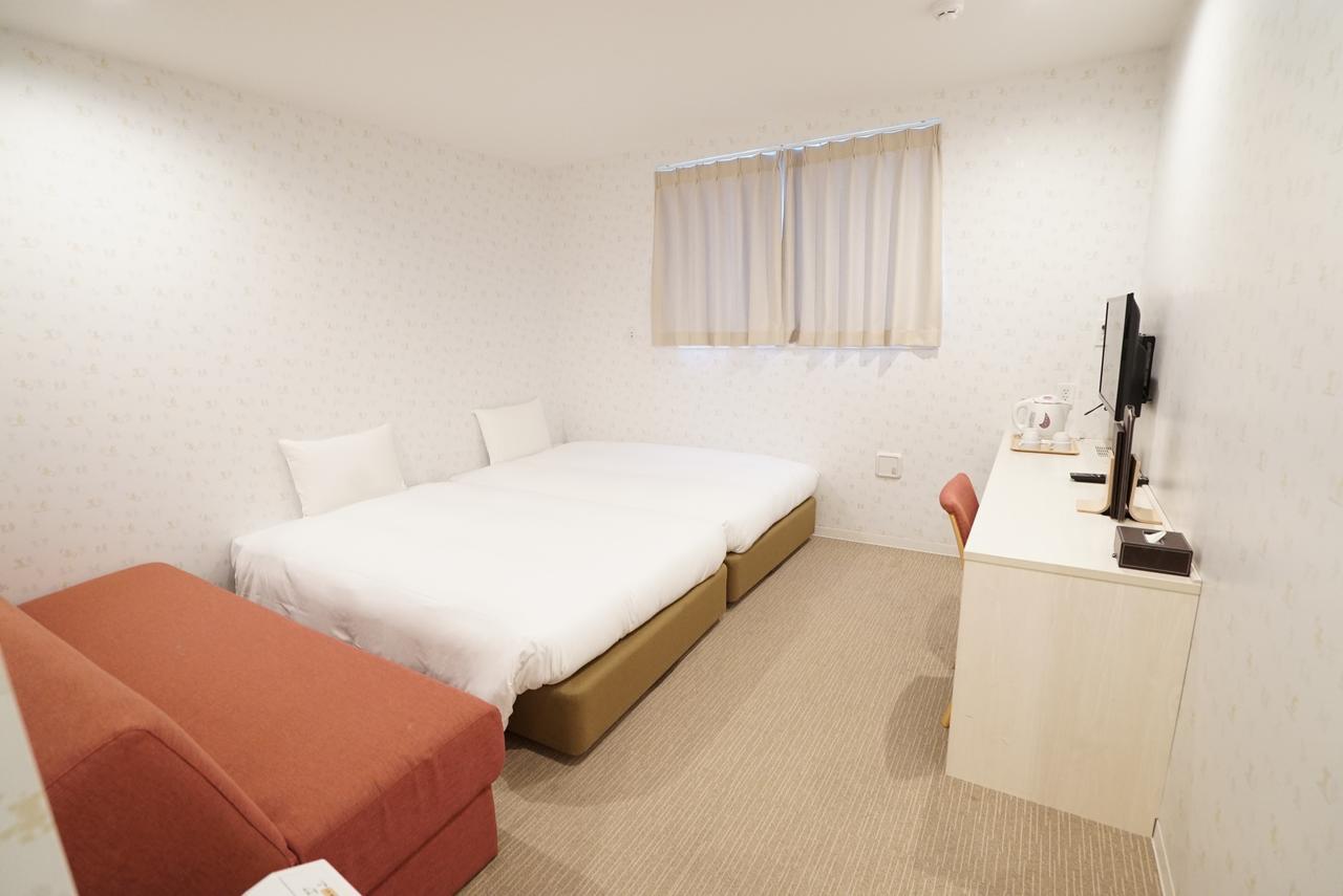 Cvs Bay Hotel New Building Urayasu Exterior photo